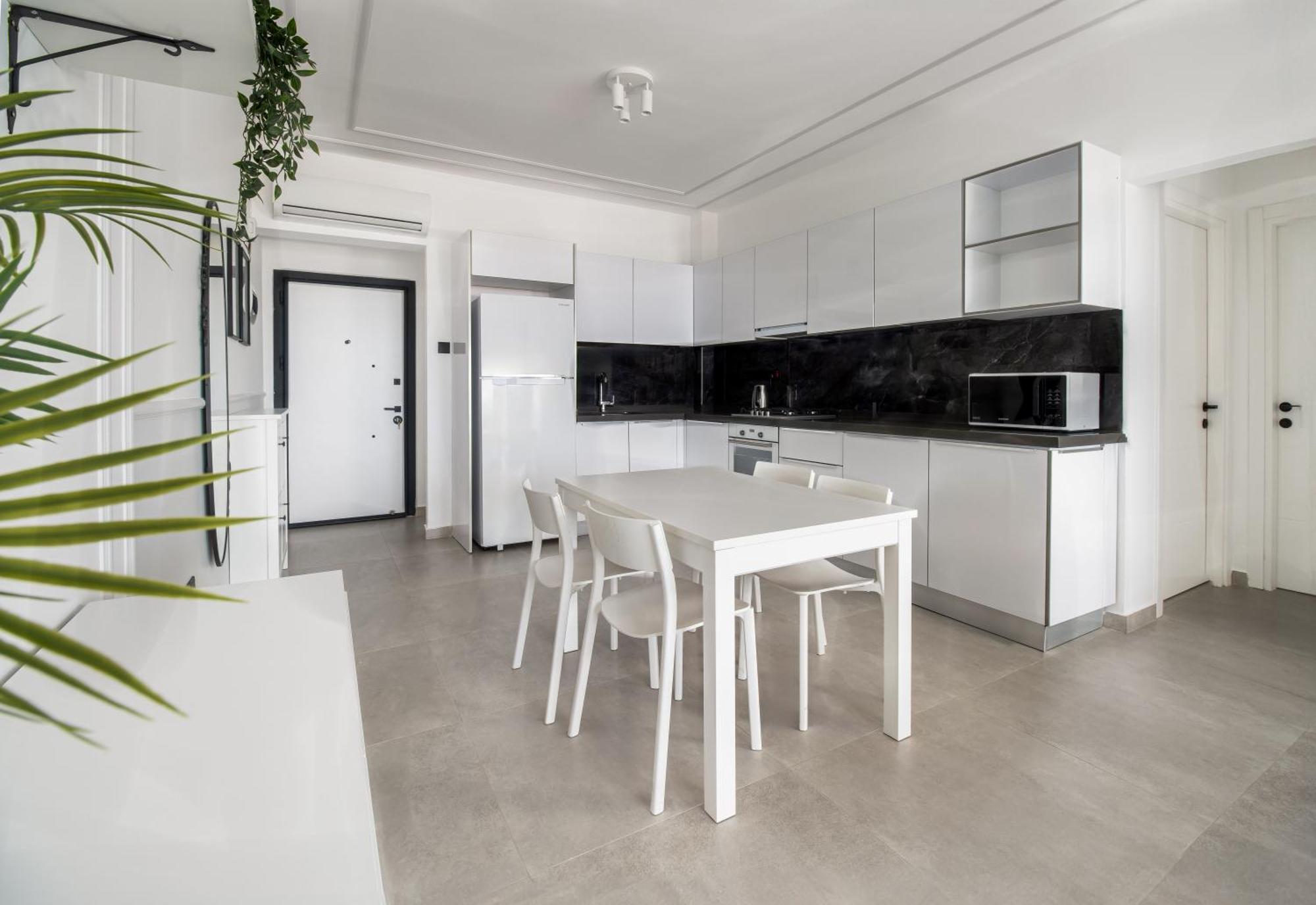 Caesar Blue Seaside Luxury Apartments Gastria Εξωτερικό φωτογραφία