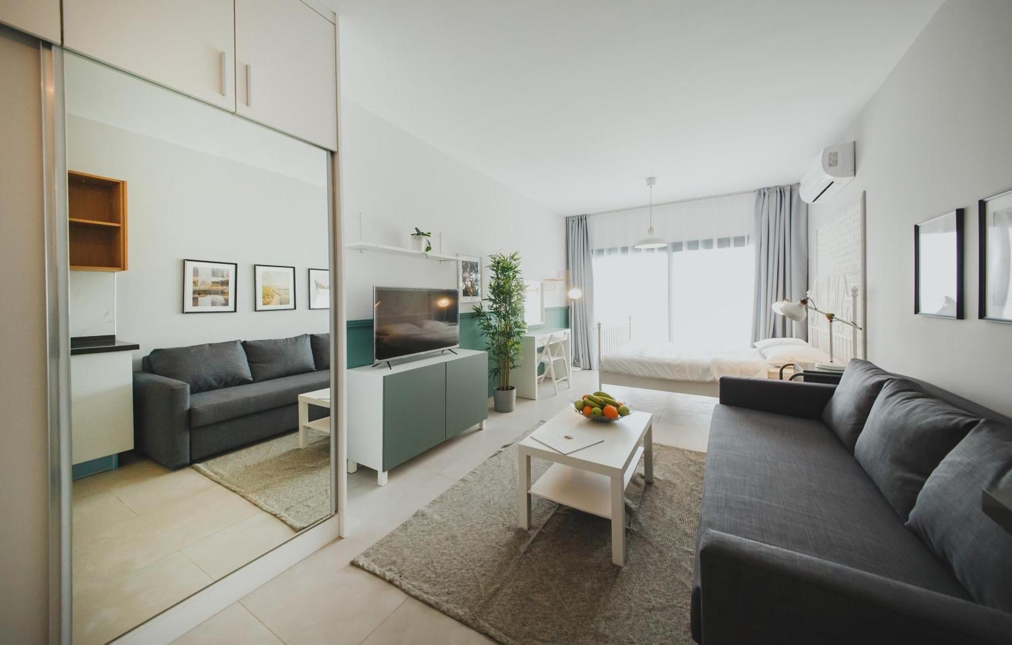 Caesar Blue Seaside Luxury Apartments Gastria Εξωτερικό φωτογραφία
